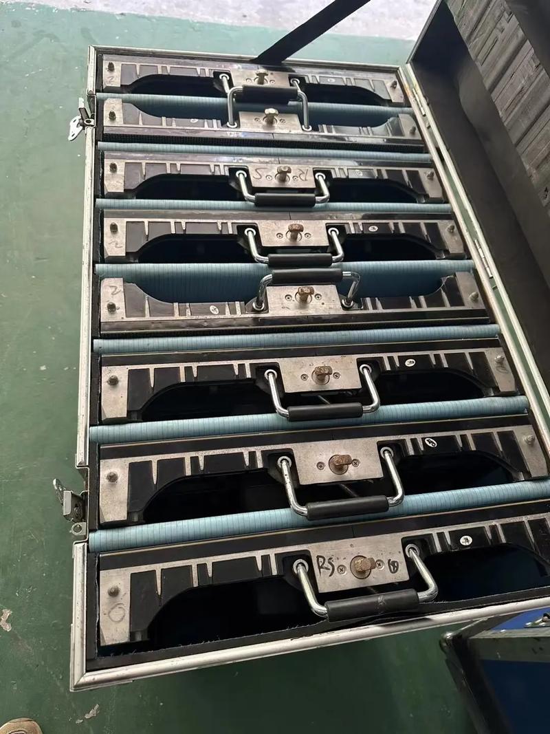 優質光祥P3.91室內LED顯示屏，330平方現貨出售，助力您的視覺呈現